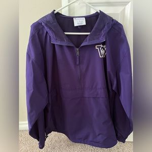 Champion University of Washington Huskies pullover.
